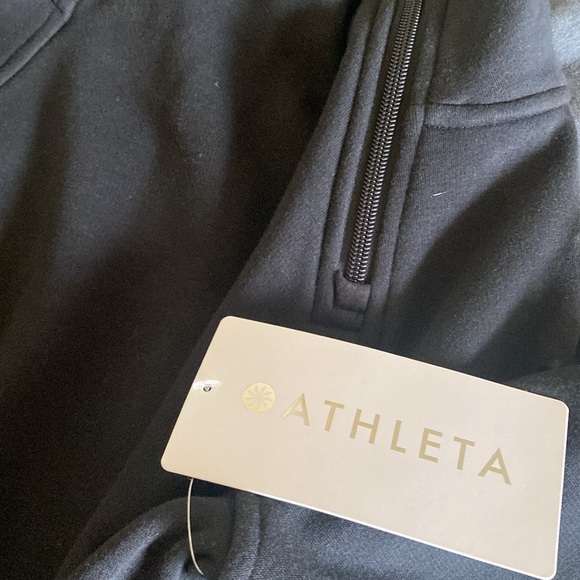 Cozy Athleta sprt dress/ long sweater. - Picture 5 of 6